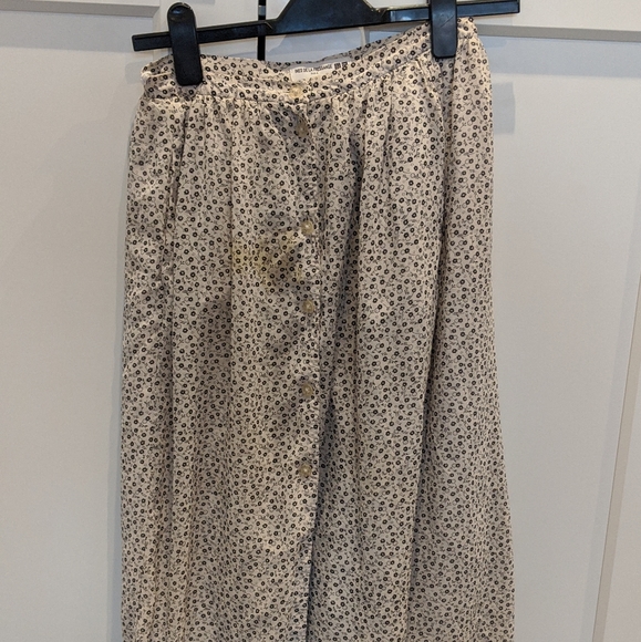 Inès de la Fressange x Uniqlo maxi skirt - Picture 2 of 4